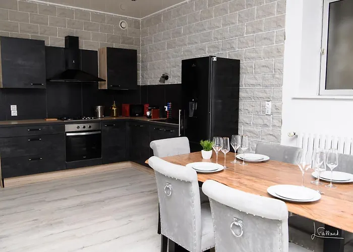 Le Happy - Centre 아파트 에피날